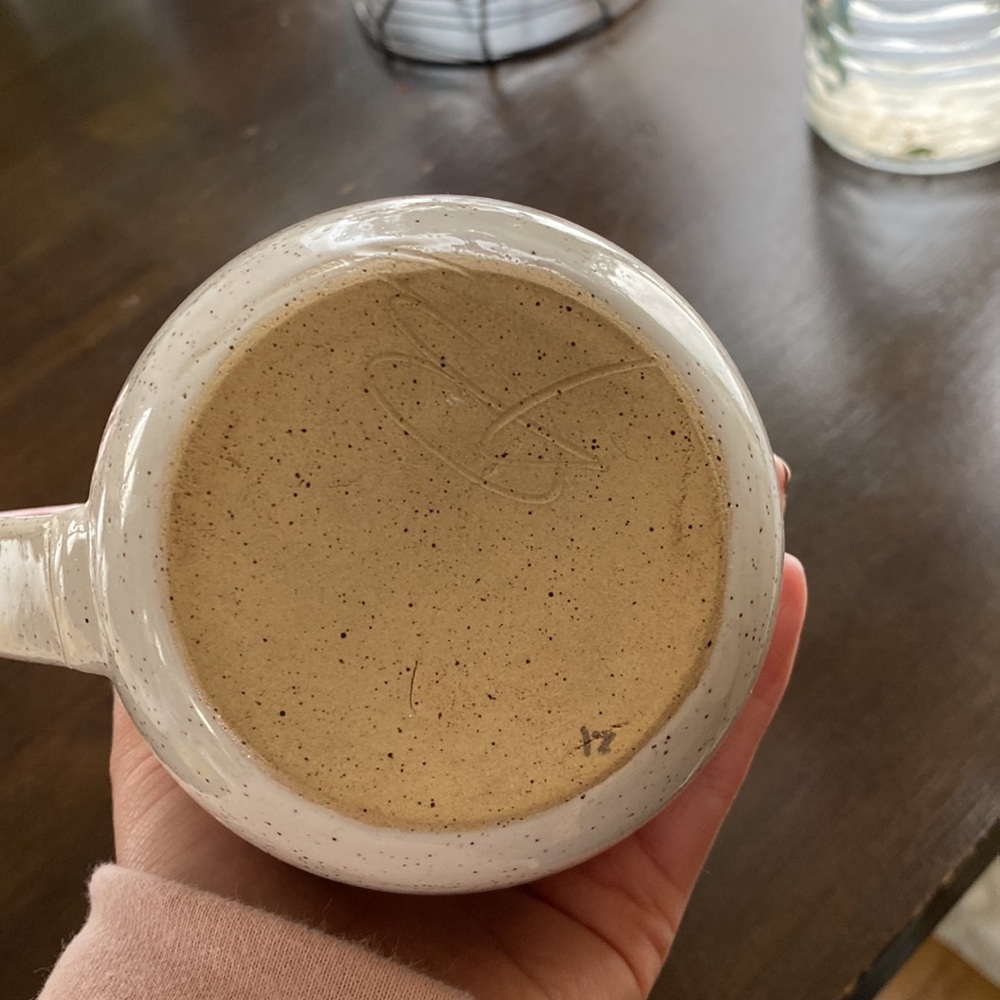 Prairie moon handmade mugs. - Picture 5 of 7